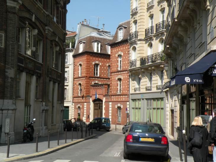  rue Chanoinesse